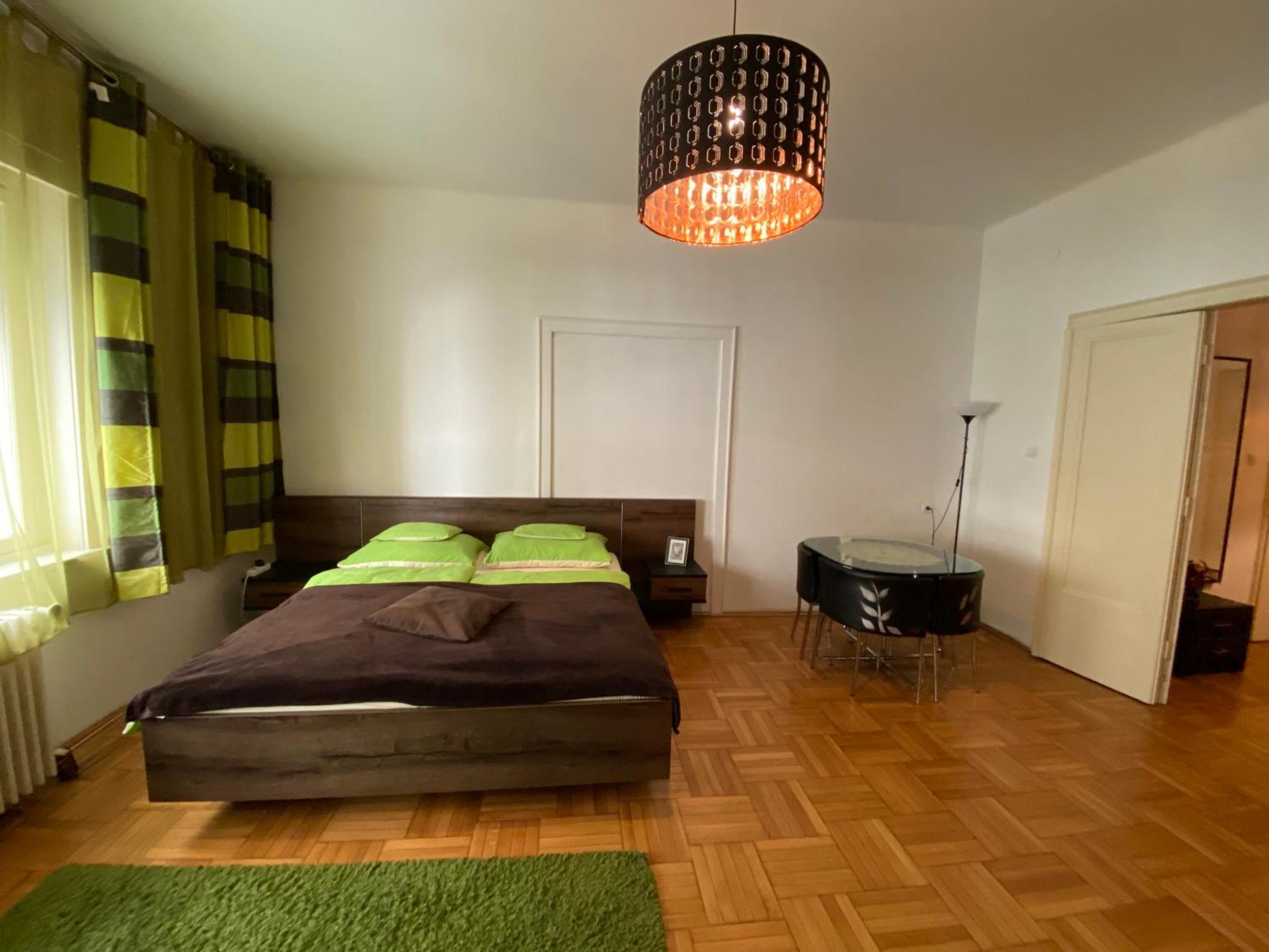 Holiday Apartments & Rooms Next Danube Promenade Budapest Exterior photo